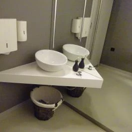 Tanti - Hegyvidék Bevásárlóközpont Budapest - Mosdó