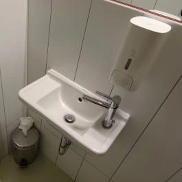 Tanti - Hegyvidék Bevásárlóközpont Budapest - Mosdó