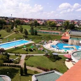 Hunguest Hotel Pelion Tapolca - Medence/kert
