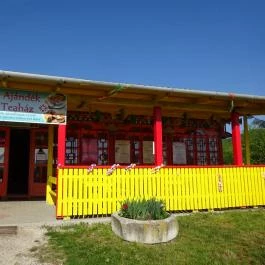 Tara Teaház - Kőrösi Csoma Sándor Emlékpark Tar - Külső kép