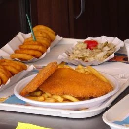 Tarzan Terasz Budapest - Étel/ital