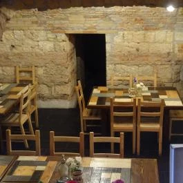 Tasting Table Budapest - Belső