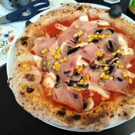 Tasty pizzéria és Étterem - Etele Budapest - Étel/ital