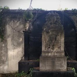 Tatai izraelita temető Tata - Egyéb