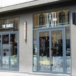 Tati Budapest - Külső kép