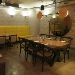 Tati Budapest - Belső