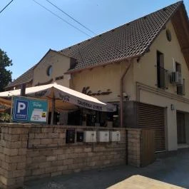 Taverna Gyros Monor - Külső kép