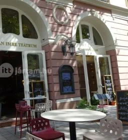 Teátrum Café & Bistro