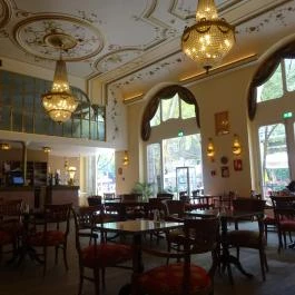 Teátrum Café & Bistro Budapest - Belső