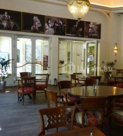 Teátrum Café & Bistro