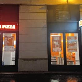 TEGLA Pizza Budapest - Külső kép