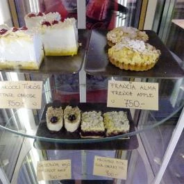 Tejeskávé Kávézó Budapest - Étel/ital