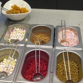 Tejmadár - Westend Budapest - Egyéb