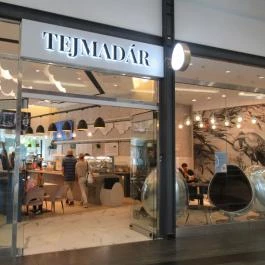 Tejmadár - Westend Budapest - Egyéb