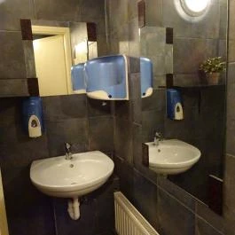 Tepertő Magyaros Étterem Budapest - Mosdó