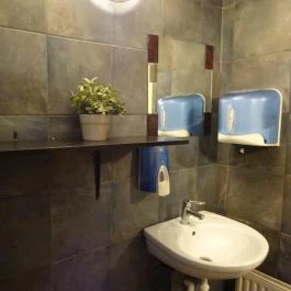 Tepertő Magyaros Étterem Budapest - Mosdó