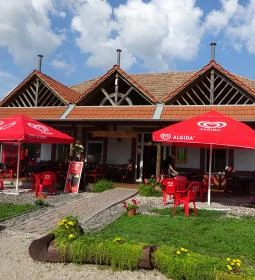 Tepsifüles Étterem