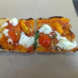 Tepsis Budapest - Étel/ital