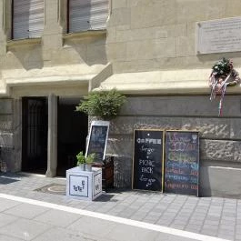 Teteje Budapest - Külső kép