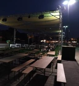 Tető by Mad Scientist