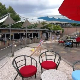 Tető by Mad Scientist Budapest - Belső