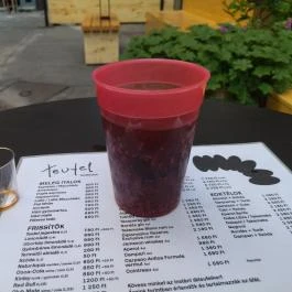 Teufel Budapest - Étel/ital