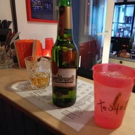 Teufel Budapest - Étel/ital