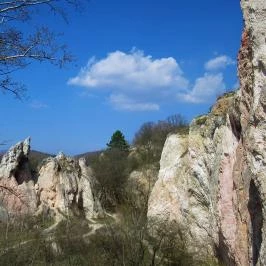 Teve-szikla Pilisborosjenő - Egyéb