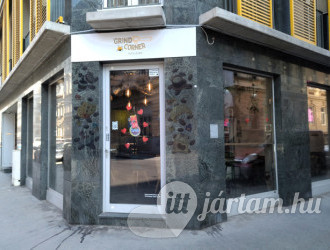 The Grind Corner Cafe & Lounge