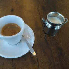 The Grind Corner Cafe & Lounge Budapest - Étel/ital