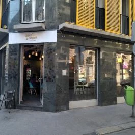 The Grind Corner Cafe & Lounge Budapest - Külső kép