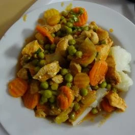 Namgyal Momo Tibeti Étkezde & Teázó Budapest - Étel/ital