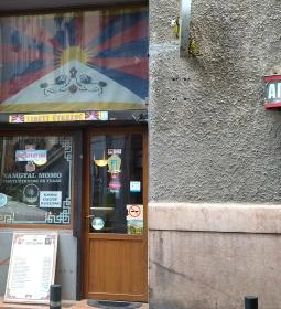 Namgyal Momo Tibeti Étkezde & Teázó