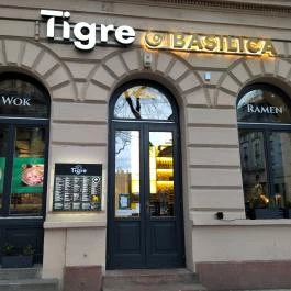 Tigre Budapest - Külső kép