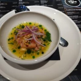 Tigre Budapest - Étel/ital