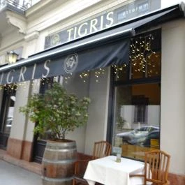 Tigris Étterem & Borbár, Budapest - Külső kép