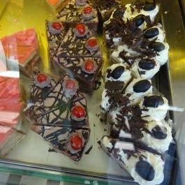 Tina Pékség - Kapy utca Budapest - Étel/ital