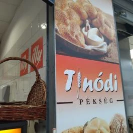 Tinódi Pékség - Keresztúri Piac Budapest - Belső