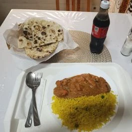 Tinu's Indiai Gyorsétterem Budapest - Étel/ital