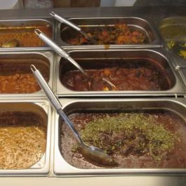 Tinu's Indiai Gyorsétterem Budapest - Étel/ital