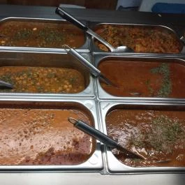 Tinu's Indiai Gyorsétterem Budapest - Étel/ital