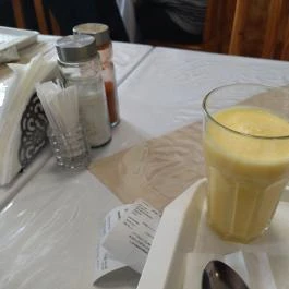 Tinu's Indiai Gyorsétterem Budapest - Étel/ital