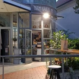 Tizen1 Kávézó Veszprém - Külső kép