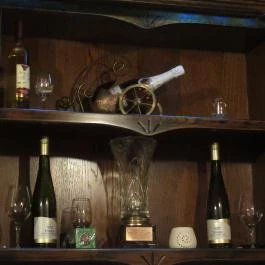 Tokaji Borozó, Budapest - Egyéb