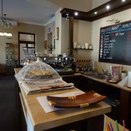 Tokaji Kávépörkölő Manufaktúra Tokaj - Belső