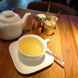 TOKIO Budapest - Étel/ital