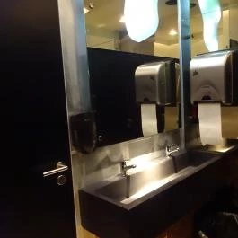 TOKIO Budapest - Mosdó