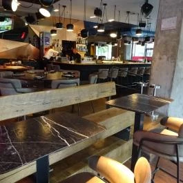 TOKIO Budapest - Belső