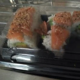 Tokymon Sushi & Asian Cuisine Budapest - Étel/ital