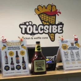 Tölcsibe Budapest - Belső